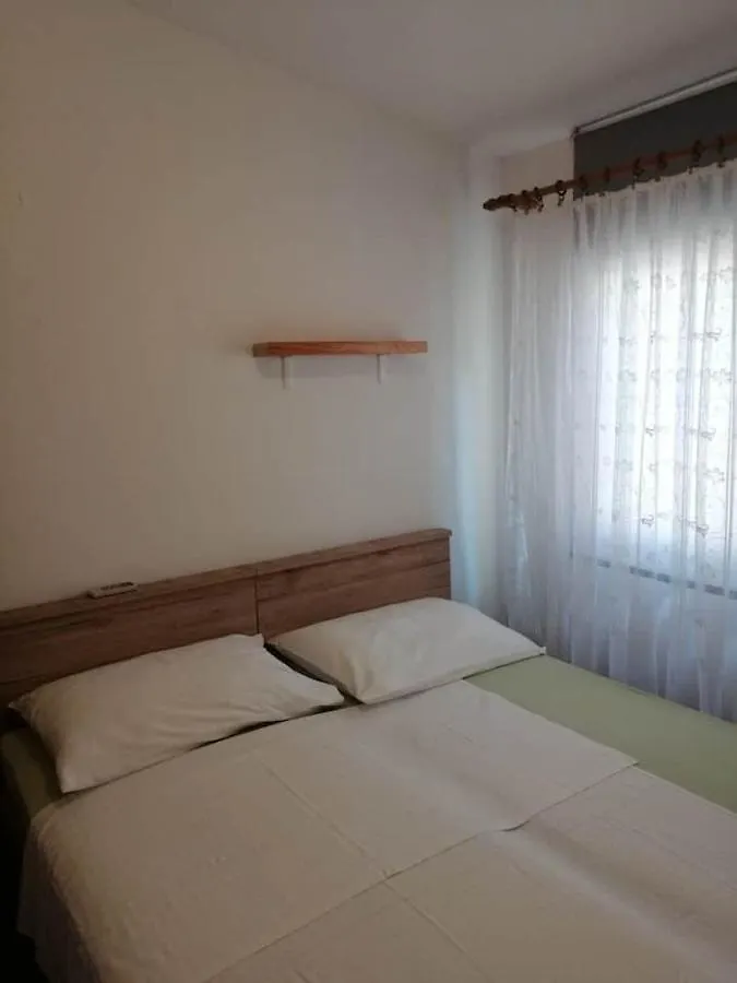 Istrian Diamond Medulin Daire Pula Hırvatistan